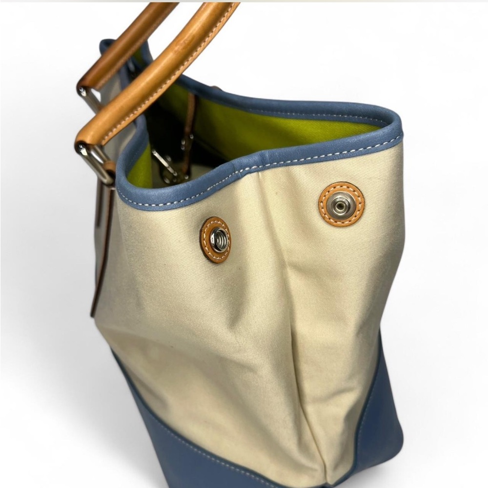 Vintage Coach Hampton Tote - Picture 4 of 10